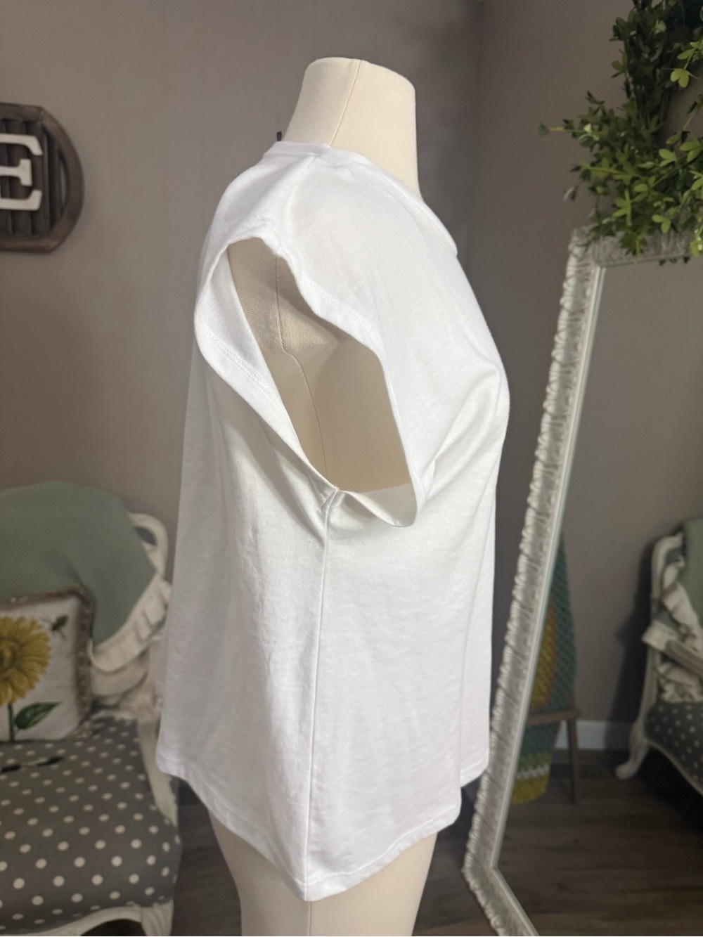 Calligraphie • Rhinestone Embellished Muscle Tee - Picture 11 of 12